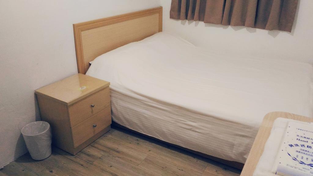 טאיפיי Chia Rong Hostel מראה חיצוני תמונה